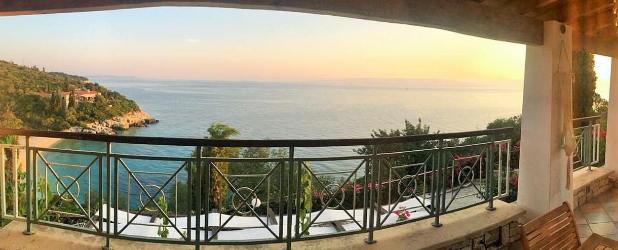 Villa Eos Gaios Ngoại thất bức ảnh